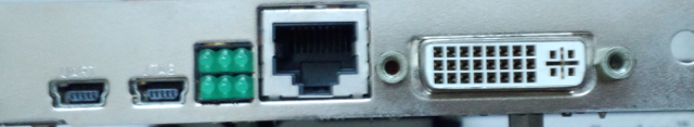 USBコネクタ（UART用とJTAG用)